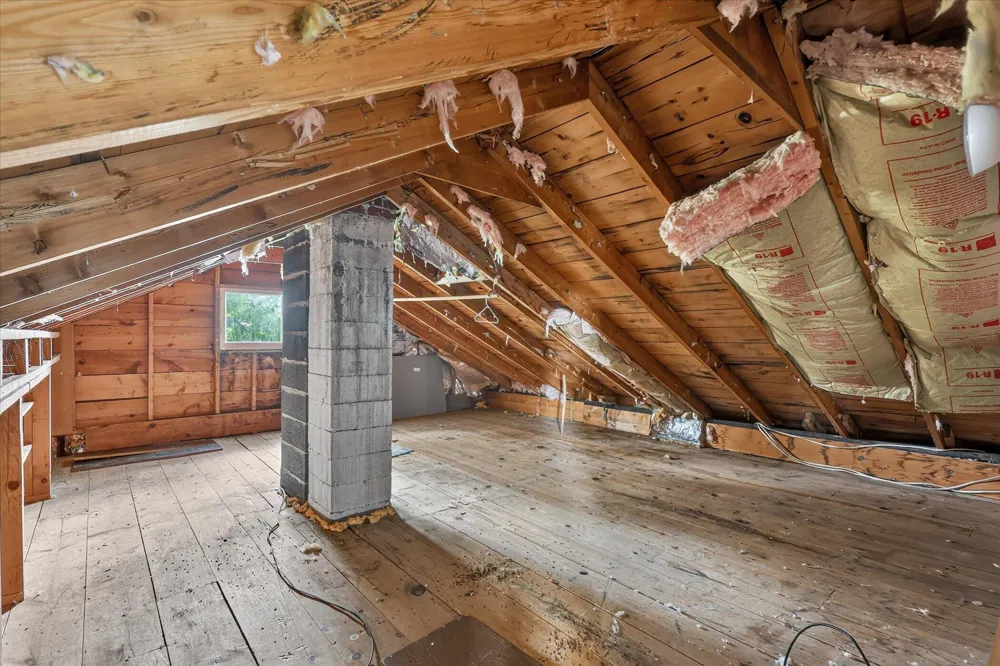 11012 Green Lake Road Thornapple Township, MI 49333