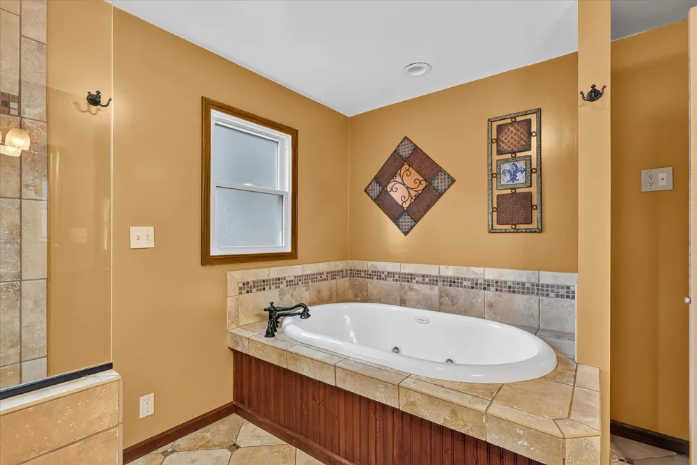 11012 Green Lake Road Thornapple Township, MI 49333