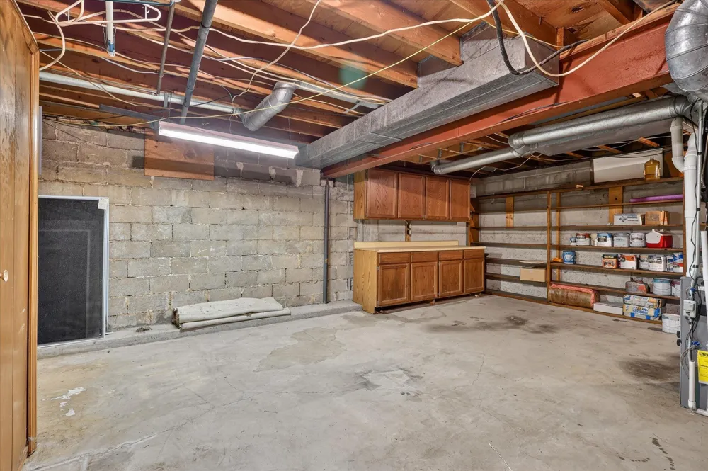 11012 Green Lake Road Thornapple Township, MI 49333