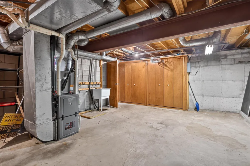 11012 Green Lake Road Thornapple Township, MI 49333