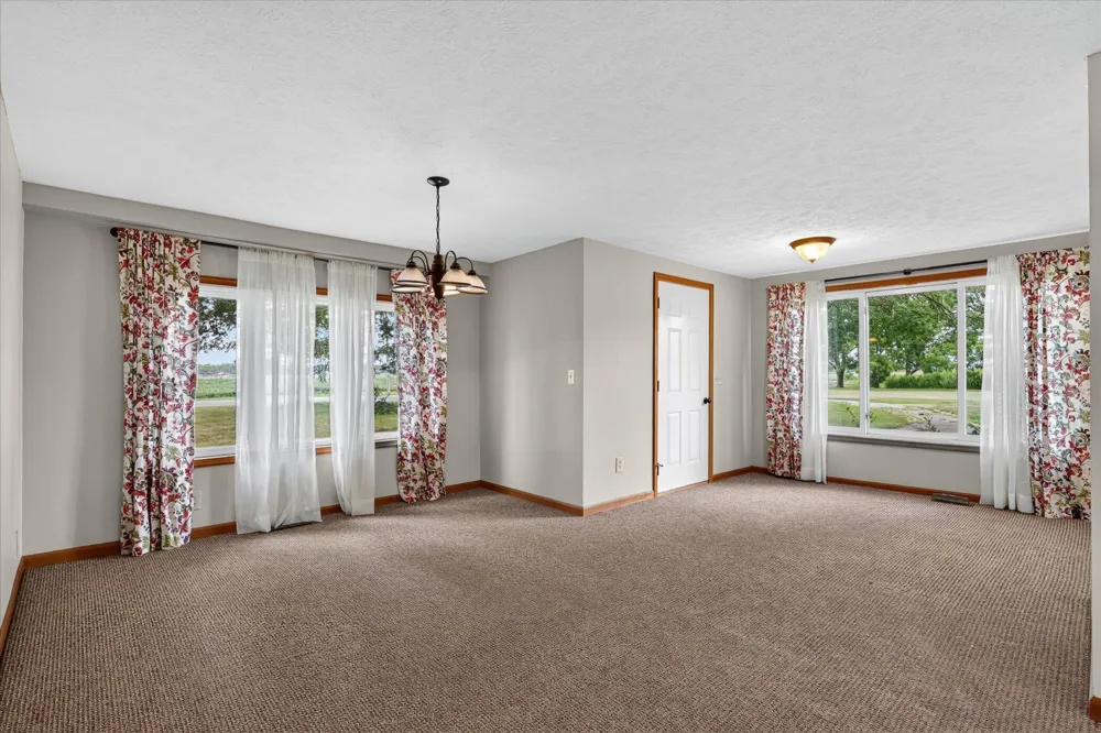 11012 Green Lake Road Thornapple Township, MI 49333