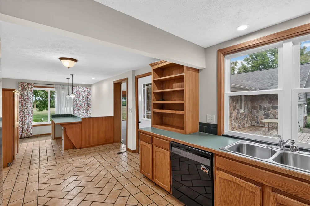 11012 Green Lake Road Thornapple Township, MI 49333