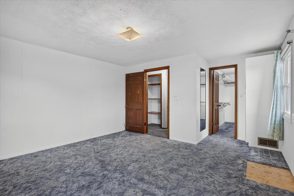 11012 Green Lake Road Thornapple Township, MI 49333