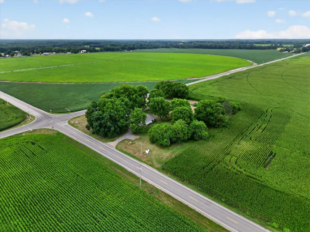 11012 Green Lake Road Thornapple Township, MI 49333