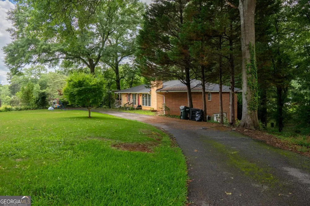 122 Springdale DR Thomaston, GA 30286
