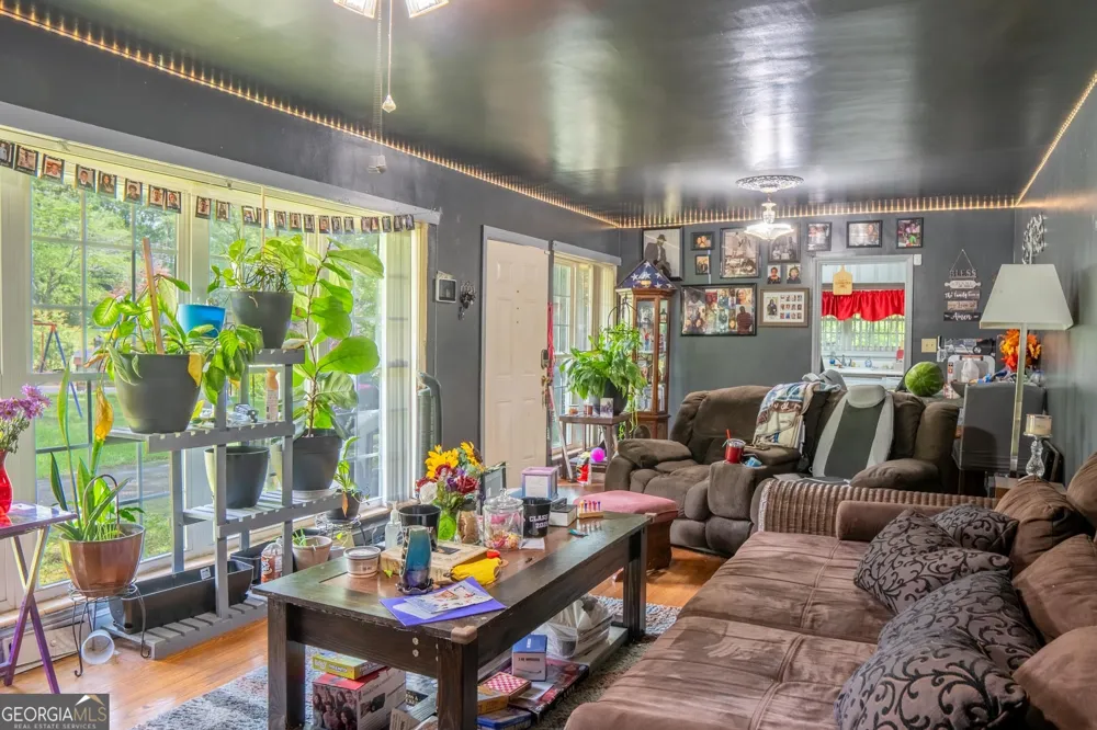 122 Springdale DR Thomaston, GA 30286