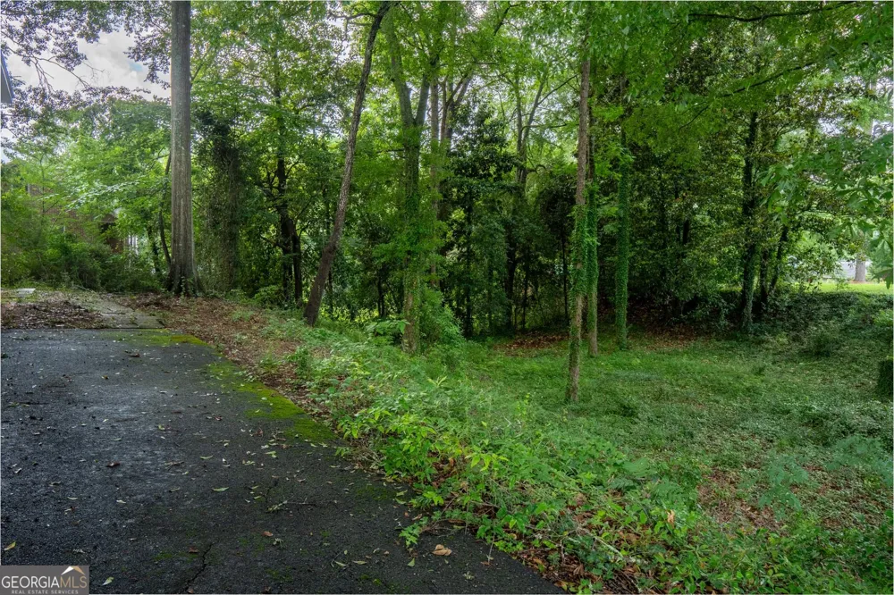 122 Springdale DR Thomaston, GA 30286