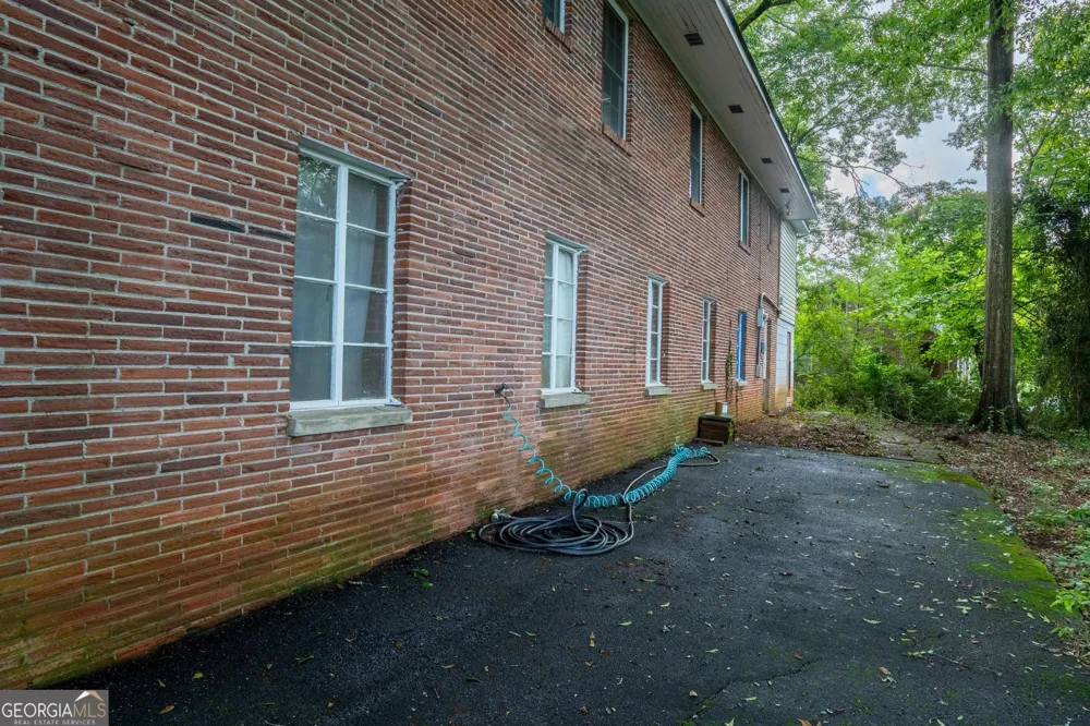 122 Springdale DR Thomaston, GA 30286