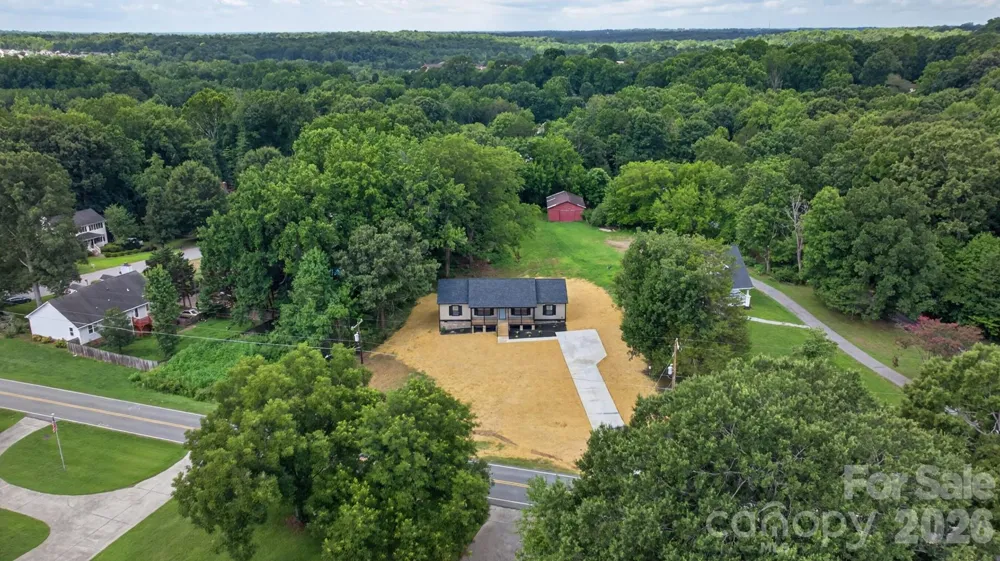 2274 Darwick Road Winston Salem, NC 27127