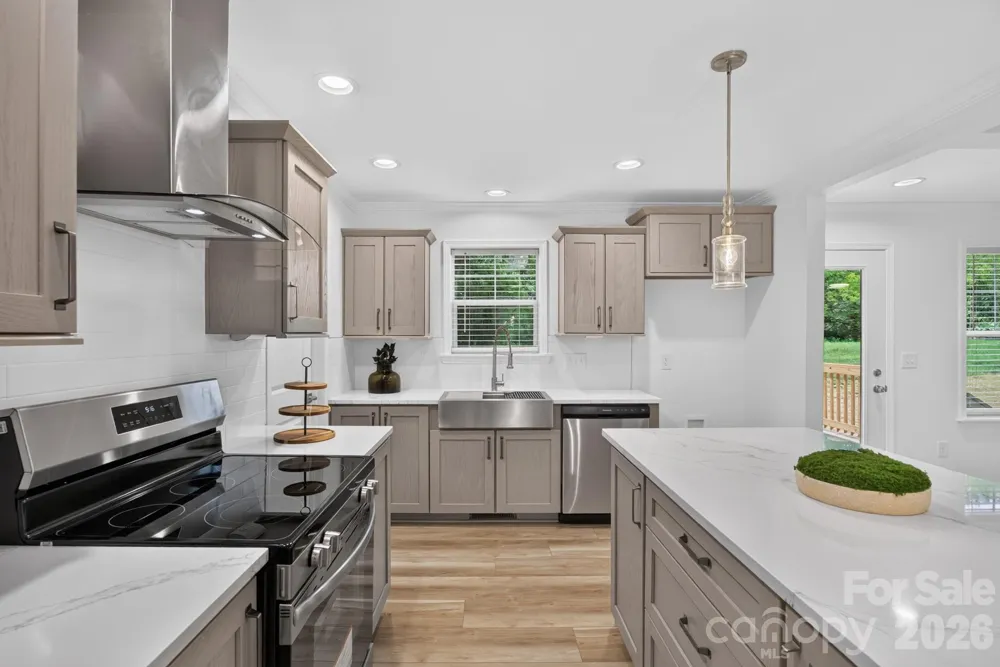 2274 Darwick Road Winston Salem, NC 27127