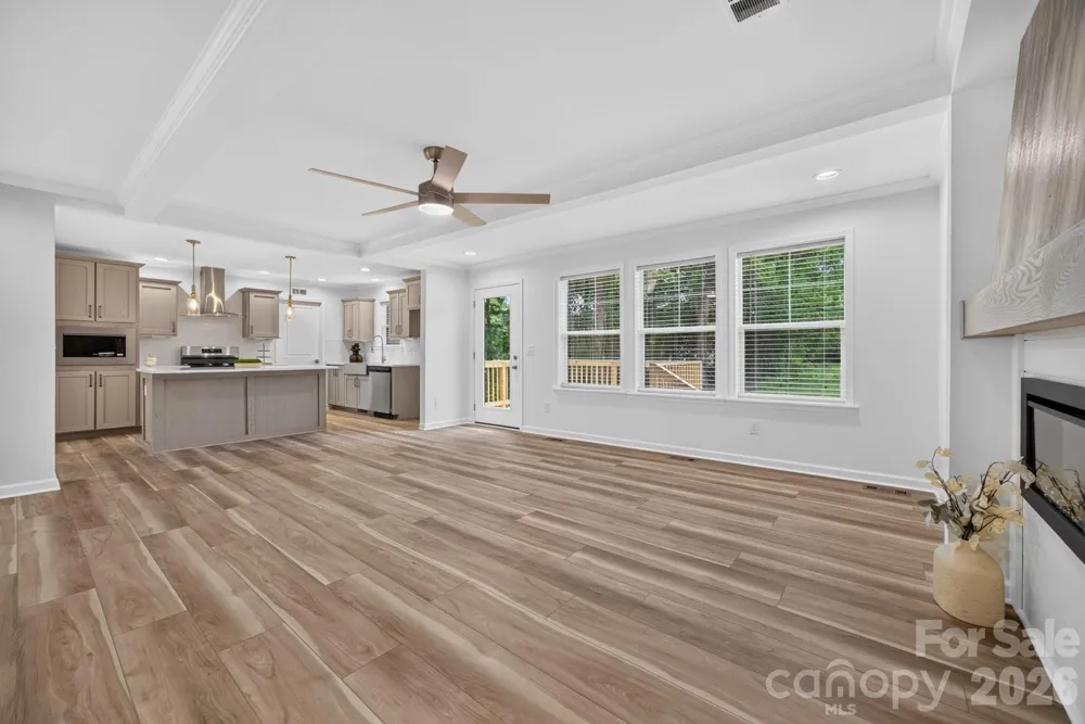 2274 Darwick Road Winston Salem, NC 27127
