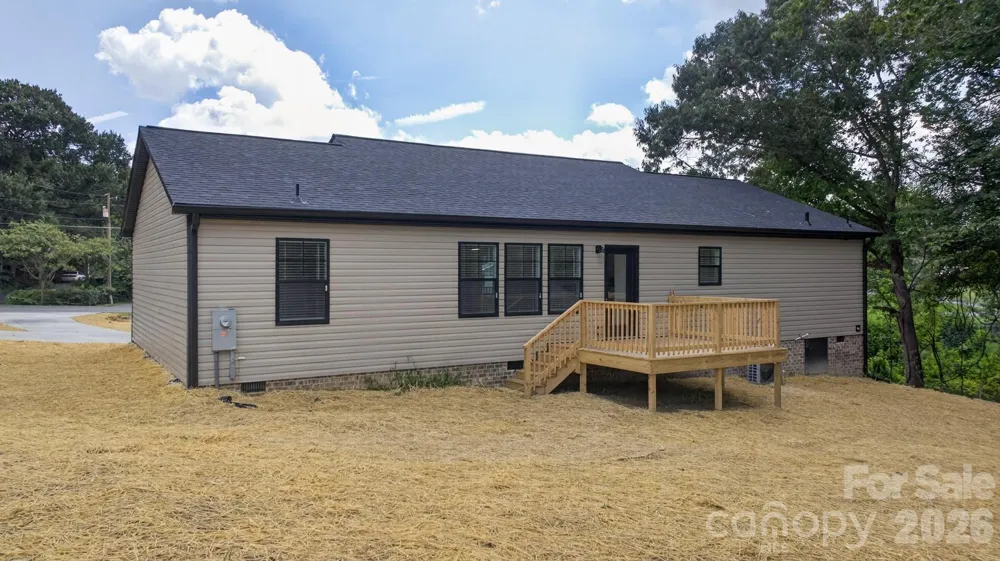 2274 Darwick Road Winston Salem, NC 27127