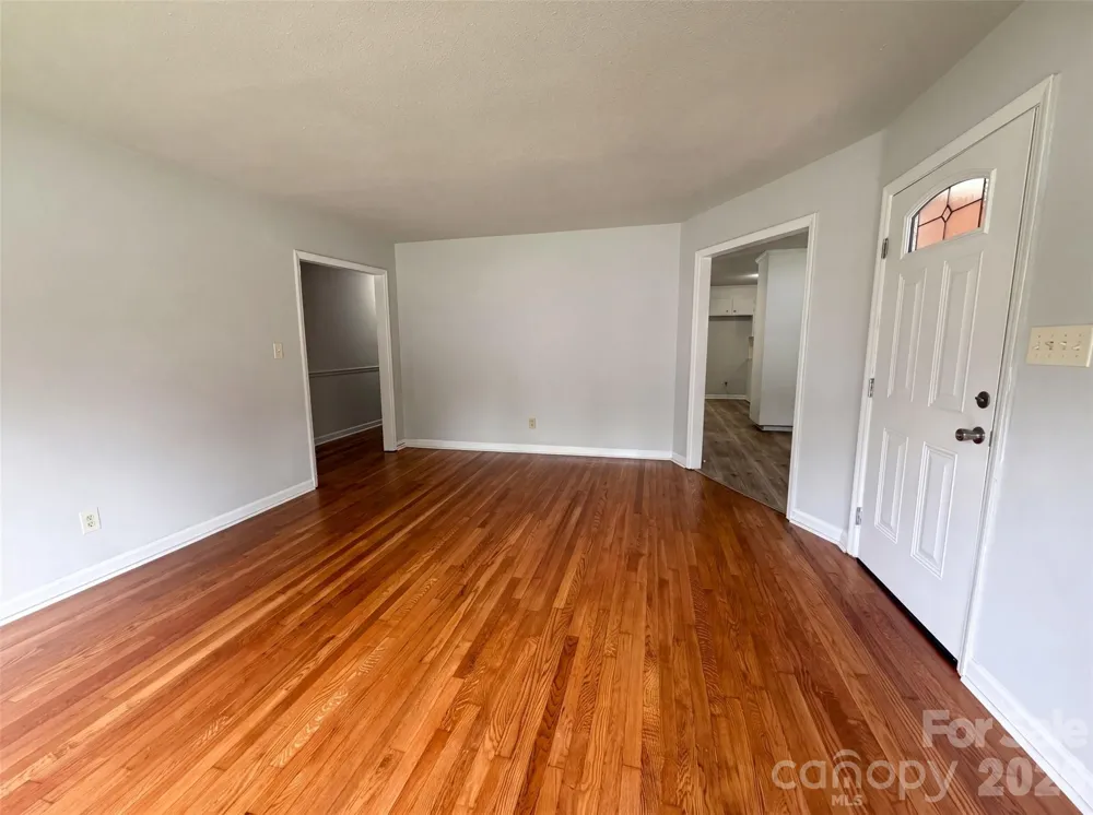 1951 Taylor Drive Gastonia, NC 28052