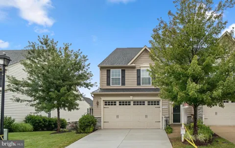 2420 WALKING JANELLE WAY
