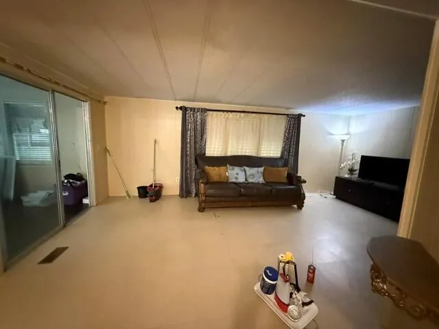 1817 DOLPHIN PLACE Deerfield Beach, FL 33442