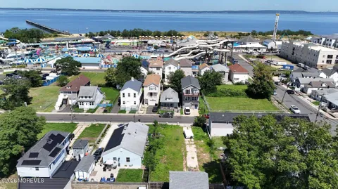 38 Seabreeze Way