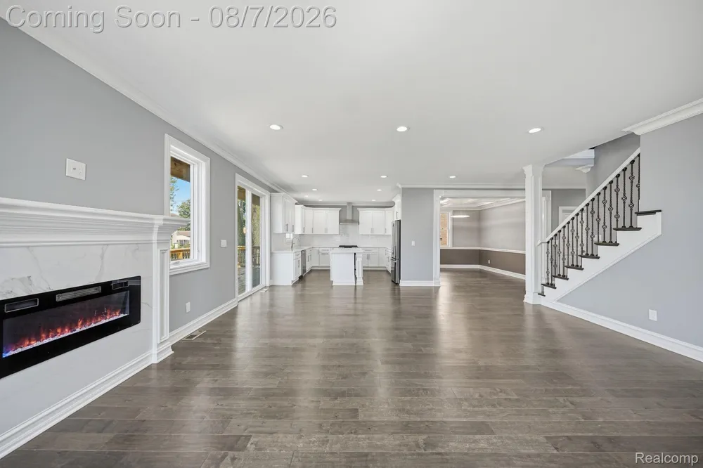 38165 Cherry Lane Harrison Charter Township, MI 48045