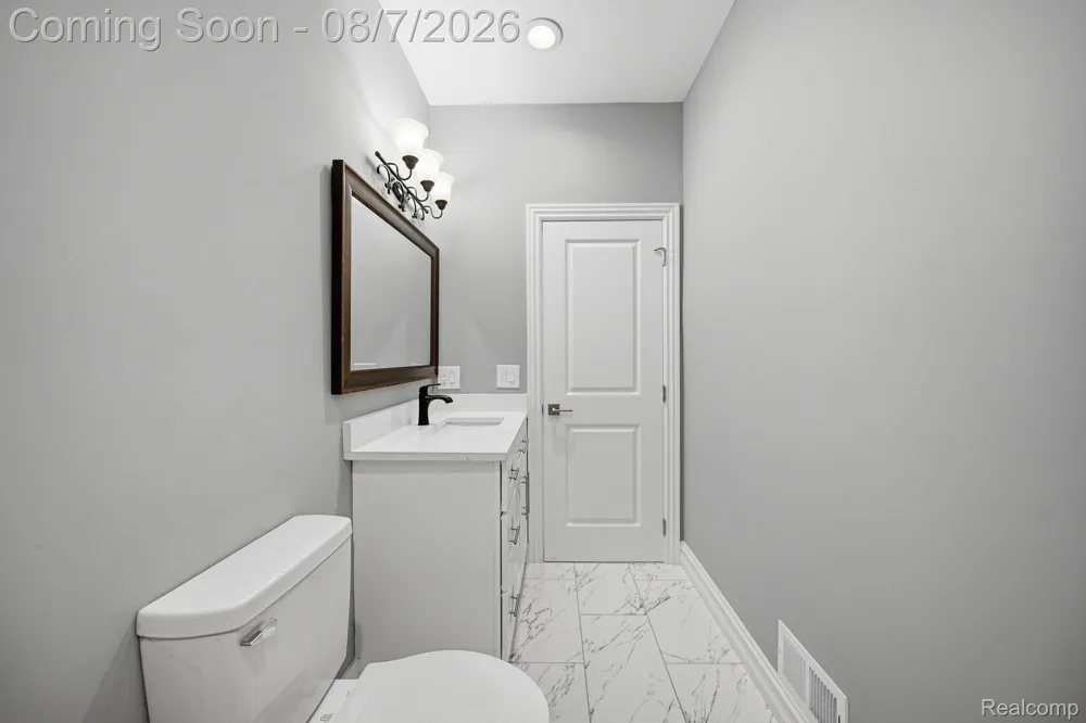 38165 Cherry Lane Harrison Charter Township, MI 48045