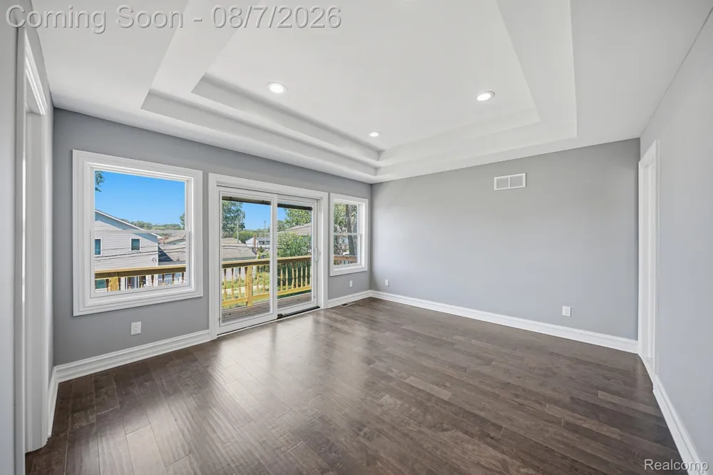 38165 Cherry Lane Harrison Charter Township, MI 48045