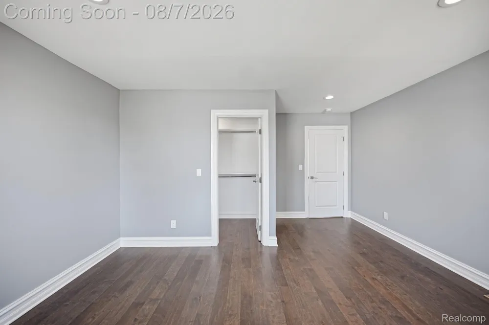 38165 Cherry Lane Harrison Charter Township, MI 48045