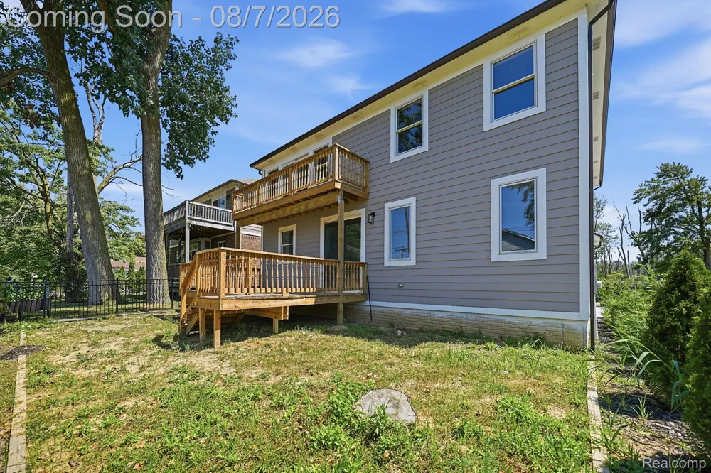 38165 Cherry Lane Harrison Charter Township, MI 48045
