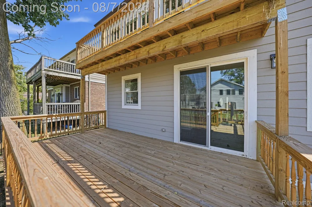 38165 Cherry Lane Harrison Charter Township, MI 48045