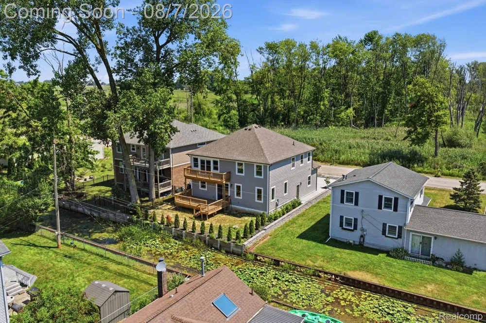 38165 Cherry Lane Harrison Charter Township, MI 48045