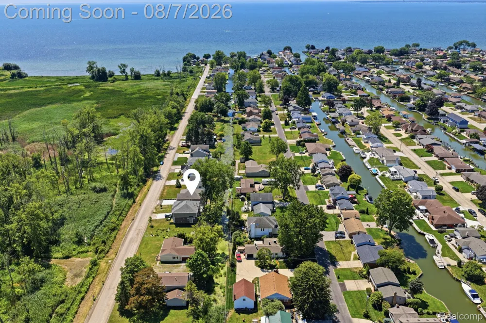 38165 Cherry Lane Harrison Charter Township, MI 48045