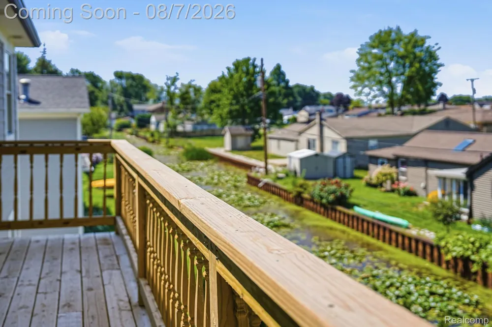 38165 Cherry Lane Harrison Charter Township, MI 48045
