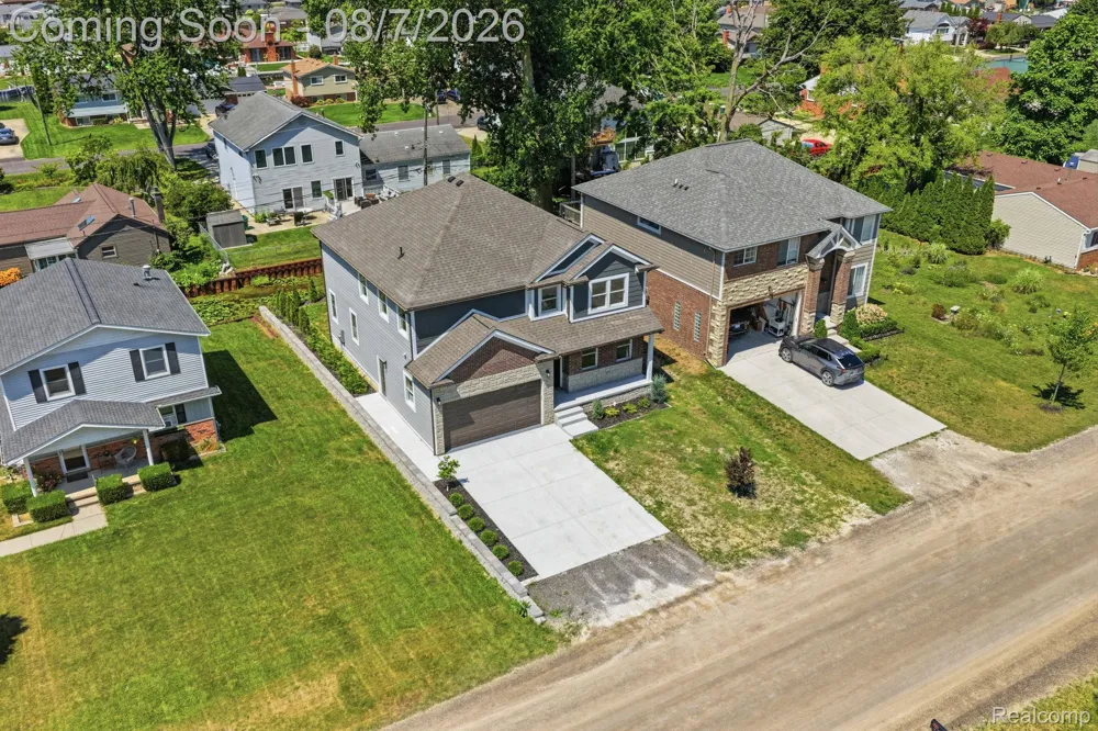 38165 Cherry Lane Harrison Charter Township, MI 48045