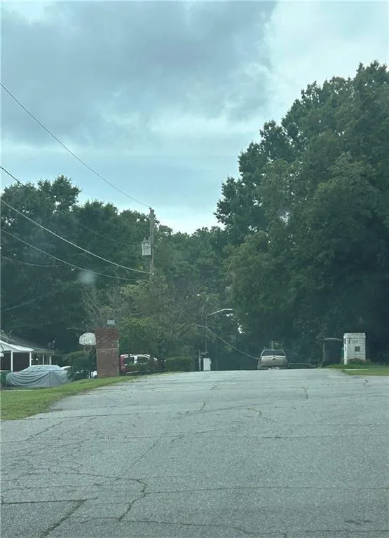 5405 Lee Circle Forest Park, GA 30297