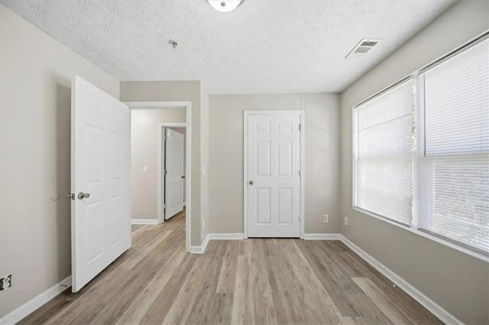 8201 Fairington Village Drive Lithonia, GA 30038