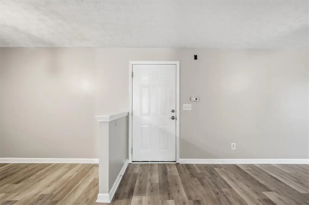 8201 Fairington Village Drive Lithonia, GA 30038