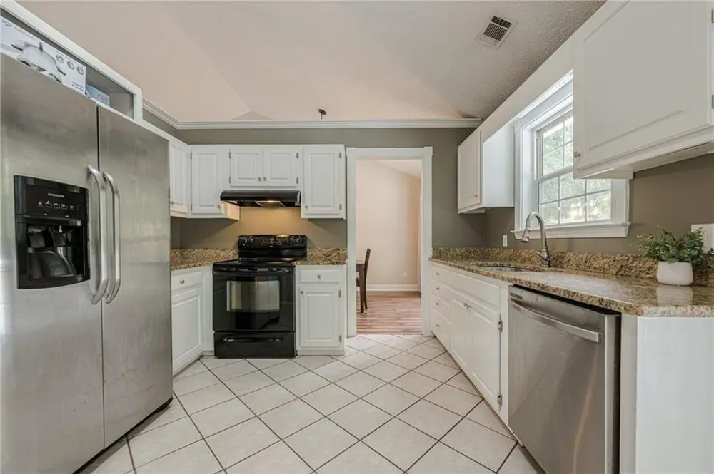 391 Pinewood Place Dahlonega, GA 30533