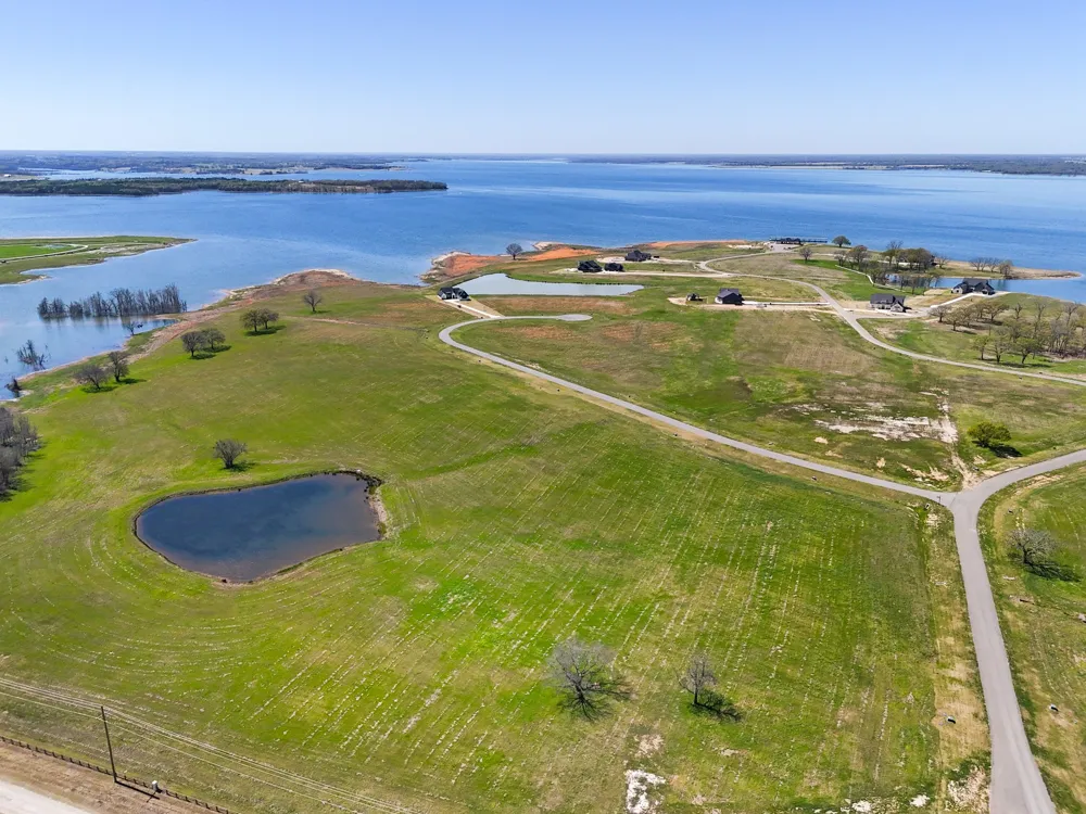 305 Sailview Court Honey Grove, TX 75446