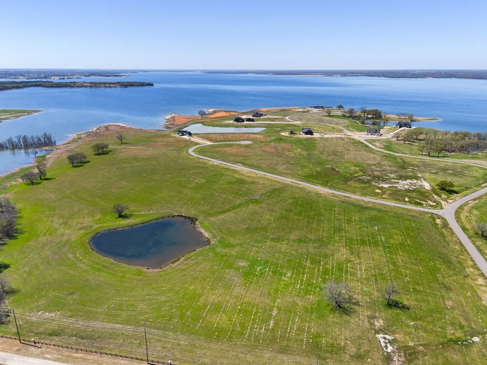 305 Sailview Court Honey Grove, TX 75446