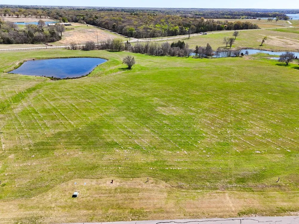 305 Sailview Court Honey Grove, TX 75446