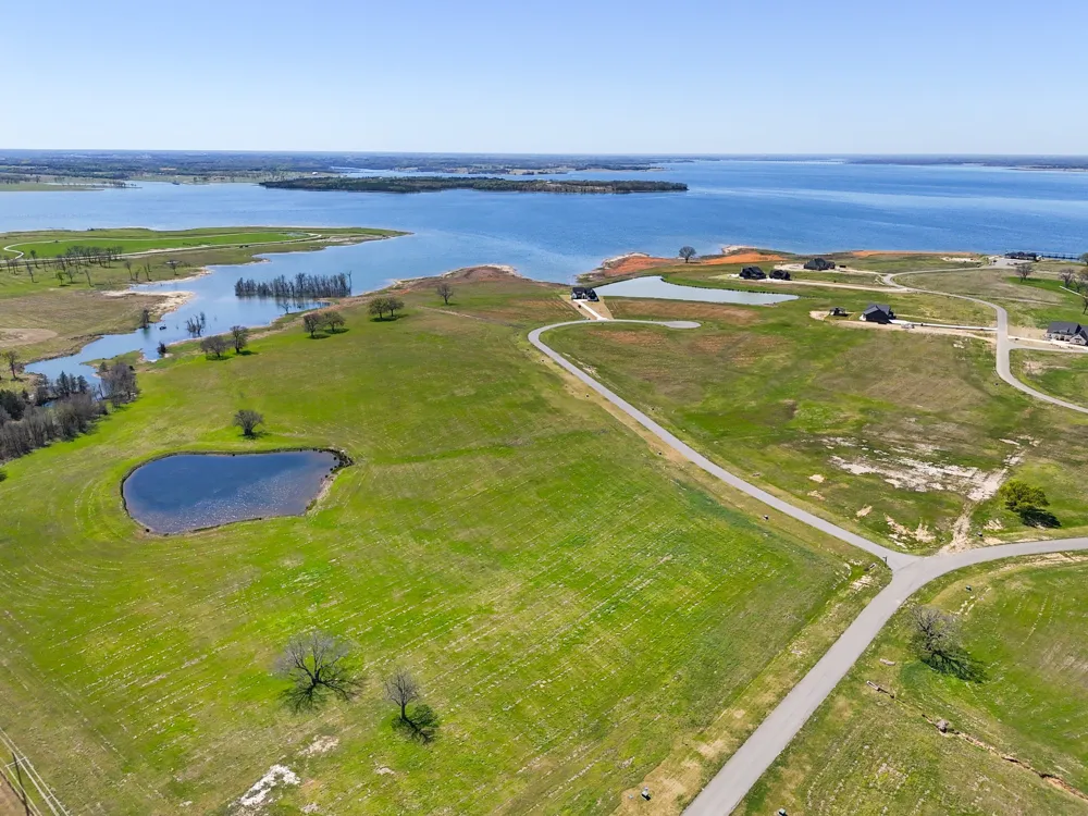 305 Sailview Court Honey Grove, TX 75446