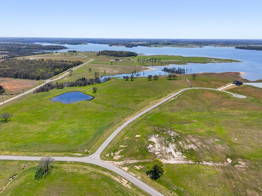 305 Sailview Court Honey Grove, TX 75446