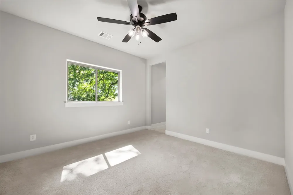 7631 Woodstream Road Midlothian, TX 76065