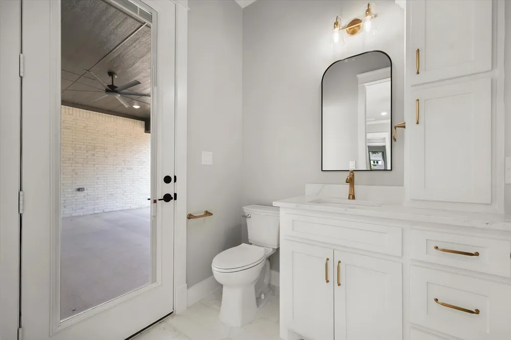 7631 Woodstream Road Midlothian, TX 76065