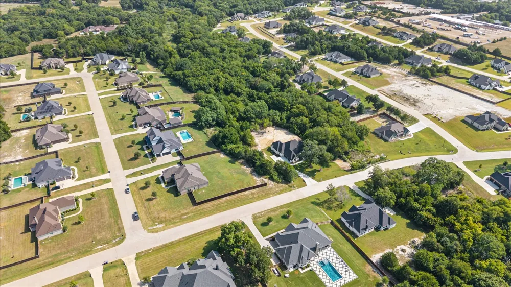 7631 Woodstream Road Midlothian, TX 76065