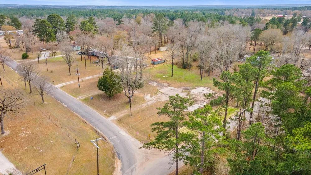 4 Catechis Road Huntsville, TX 77320