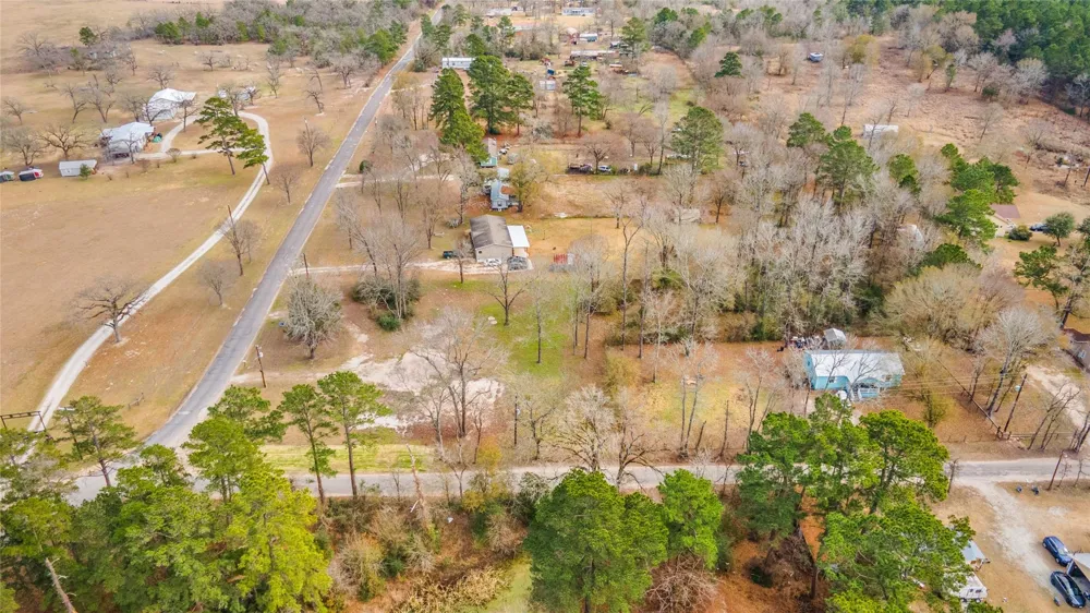 4 Catechis Road Huntsville, TX 77320