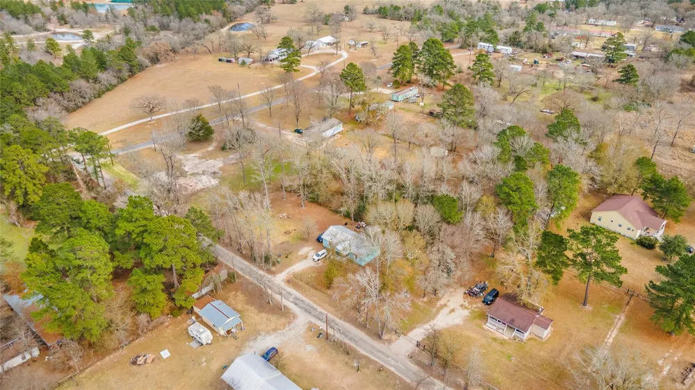 4 Catechis Road Huntsville, TX 77320