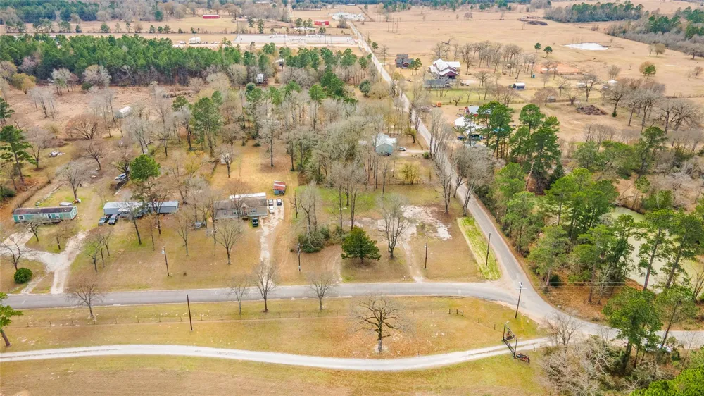 4 Catechis Road Huntsville, TX 77320