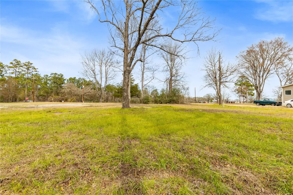 4 Catechis Road Huntsville, TX 77320