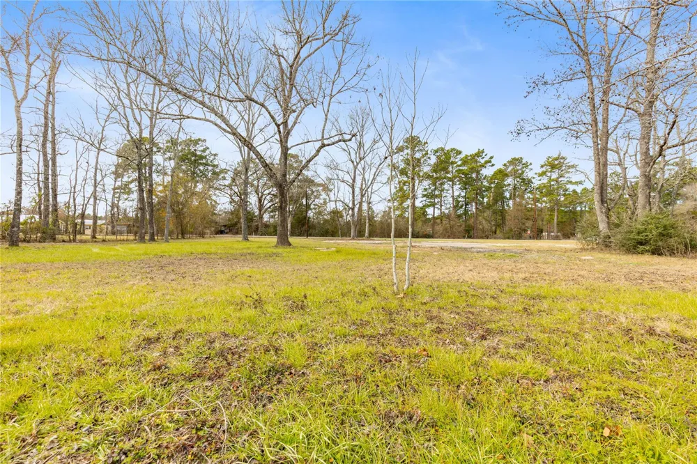 4 Catechis Road Huntsville, TX 77320