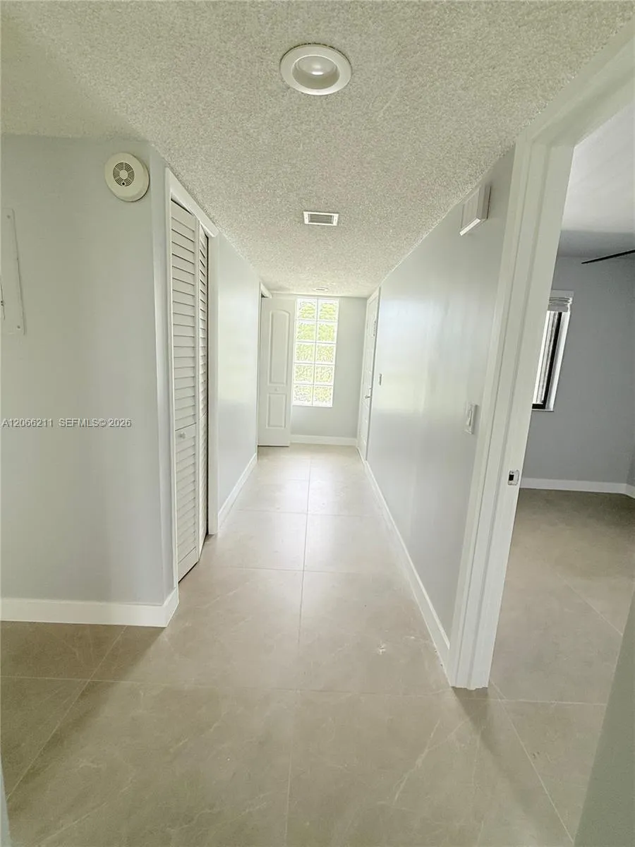 16511 Blatt Blvd #203 Weston, FL 33326