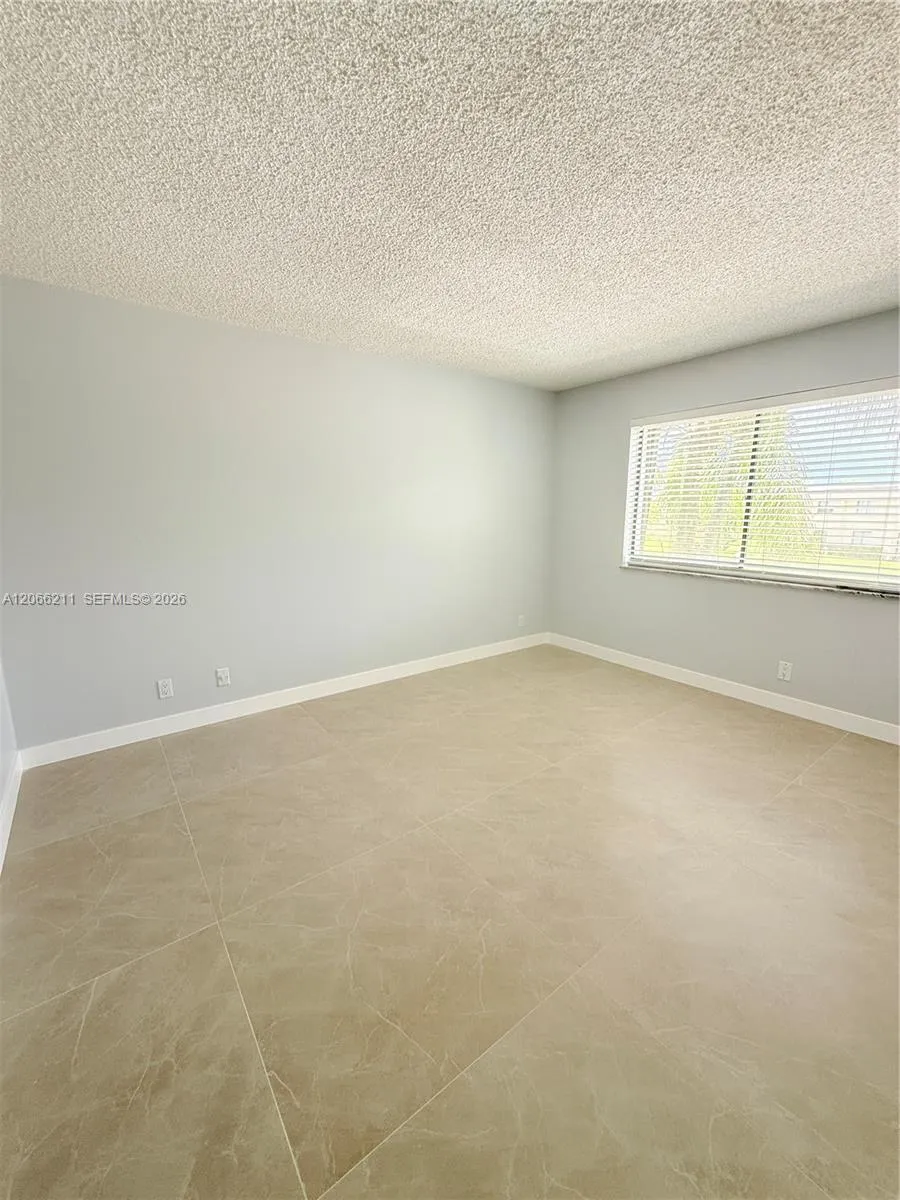 16511 Blatt Blvd #203 Weston, FL 33326